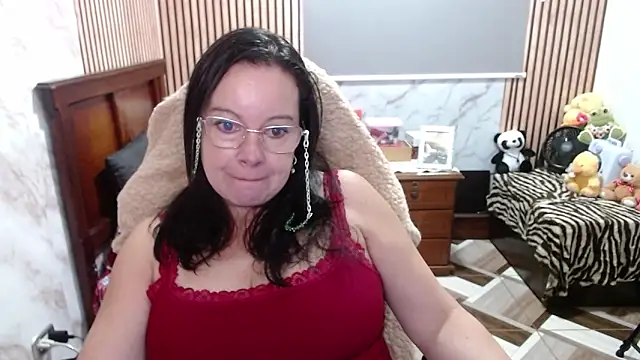 Sonialorens  online show from 04.20.26