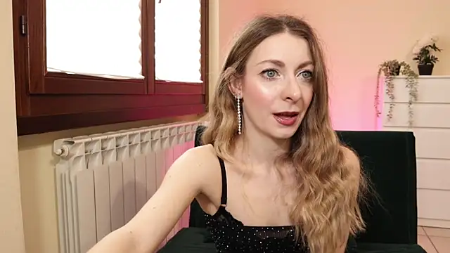 Luna Riva online show from 03.13.25