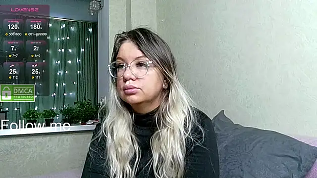 elven dreams  online show from 12.02.25