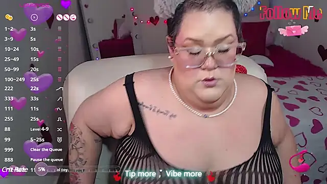GiannaMorrys online show from 02.11.25