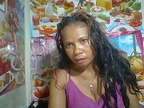 Snapshot of Hyncam chatting on 04.01.26 Hyncam online show from 04.01.26