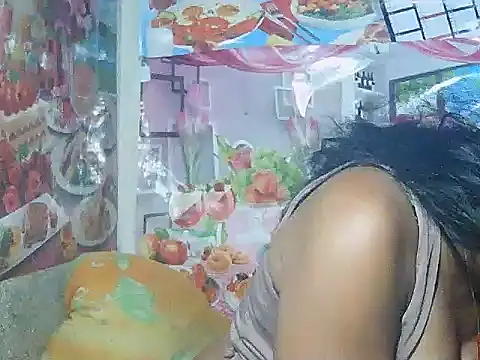 Snapshot of Hyncam chatting on 04.02.26 Hyncam online show from 04.02.26