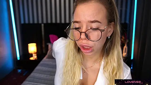 Sexy Ira online show from 01.15.25