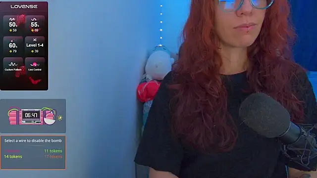 Snapshot of thecherry_Paulette chatting on 04.27.26 thecherry Paulette online show from 04.27.26