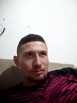 Juninho5755 online show from 11.18.25