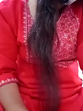 Ipsita-bold online show from 03.24.26