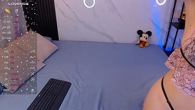 hotpawgmilf online show from 03.23.25