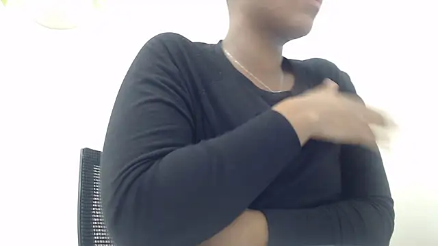 Snapshot of HoneyDripHer chatting on 12.02.24 HoneyDripHer online show from 12.02.24