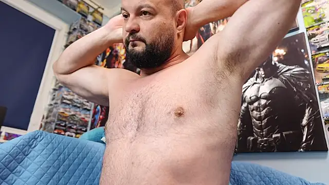 Snapshot of Muscle_Bear chatting on 06.24.26 Muscle Bear online show from 06.24.26