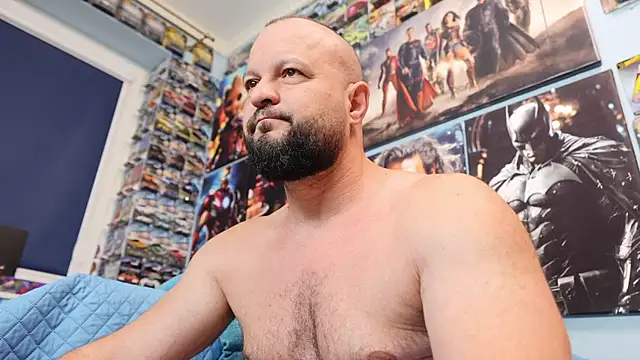 Snapshot of Muscle_Bear chatting on 07.17.26 Muscle Bear online show from 07.17.26