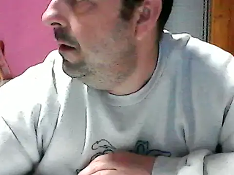 Snapshot of Hot-pico76 chatting on 03.06.25 Hot-pico76 online show from 03.06.25