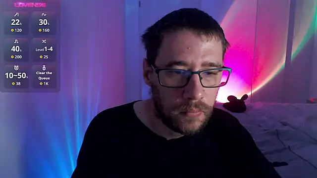 Snapshot of Thomas_Mrd chatting on 10.12.25 Thomas Mrd online show from 10.12.25