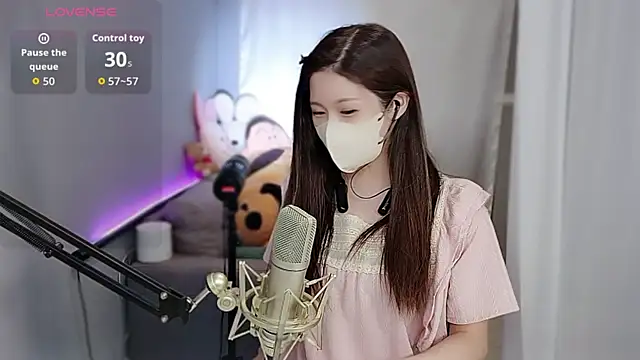 tw lala online show from 10.14.25