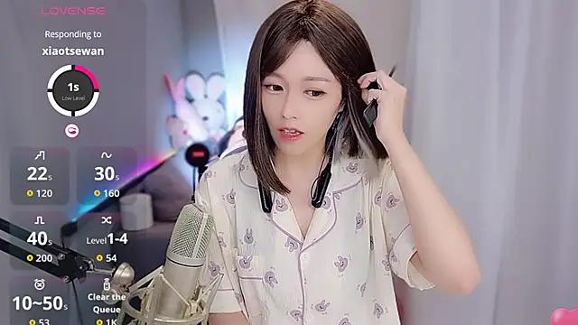 tw lala online show from 11.24.25