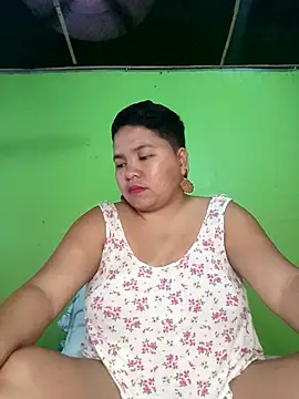 hotpussyxxx33x online show from 04.28.26