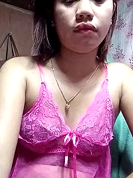 Snapshot of Cutie_body11 chatting on 06.16.26 Cutie body11 online show from 06.16.26