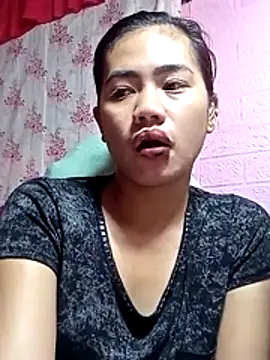 Snapshot of Cutie_body11 chatting on 07.17.26 Cutie body11 online show from 07.17.26