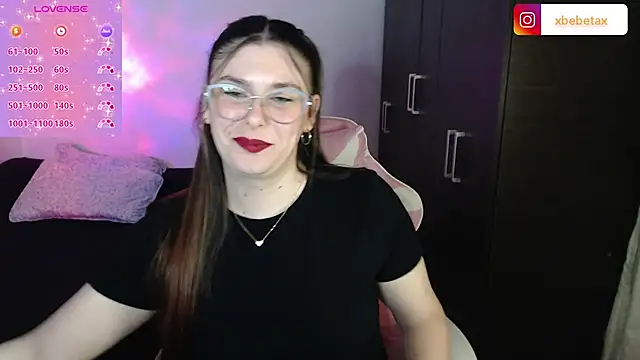 Snapshot of xxbbtaa chatting on 12.28.24 xxbbtaa online show from 12.28.24