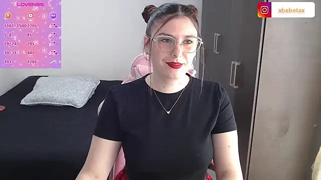 Snapshot of xxbbtaa chatting on 01.02.25 xxbbtaa online show from 01.02.25