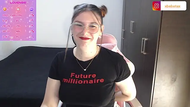 Snapshot of xxbbtaa chatting on 02.24.25 xxbbtaa online show from 02.24.25