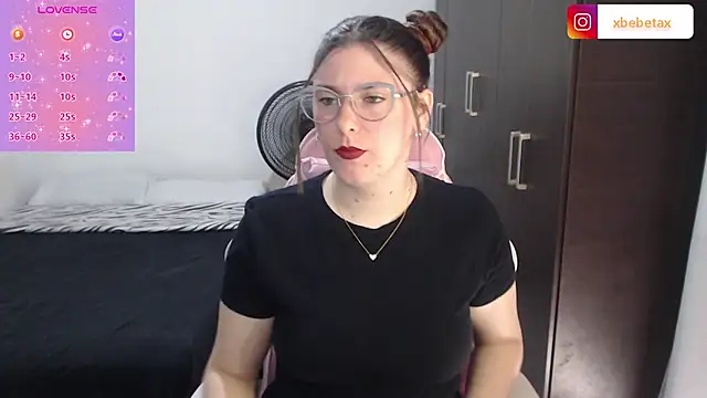 Snapshot of xxbbtaa chatting on 03.21.25 xxbbtaa online show from 03.21.25