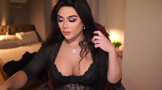 AnneHartx online show from 02.19.25