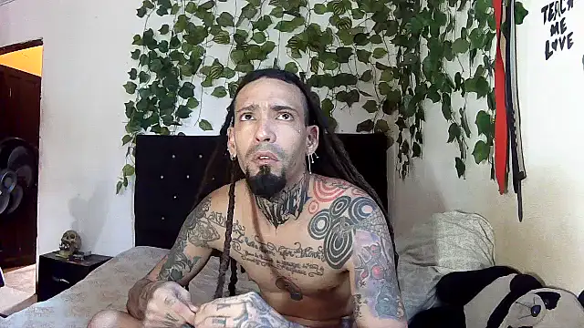 Snapshot of caribbeanlover1 chatting on 07.26.26 caribbeanlover1 online show from 07.26.26