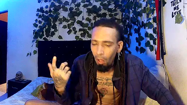 Snapshot of caribbeanlover1 chatting on 07.28.26 caribbeanlover1 online show from 07.28.26