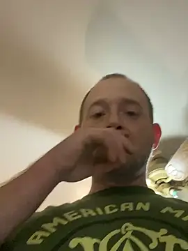 Snapshot of smokeymt420 chatting on 12.27.24 smokeymt420 online show from 12.27.24