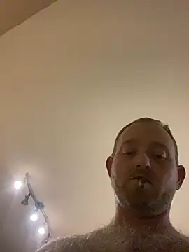 Snapshot of smokeymt420 chatting on 03.17.25 smokeymt420 online show from 03.17.25