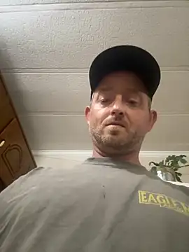 Snapshot of smokeymt420 chatting on 11.08.25 smokeymt420 online show from 11.08.25