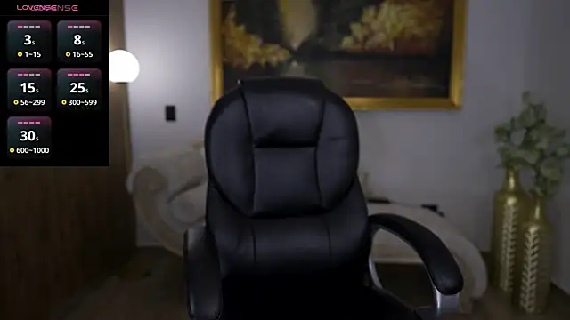 ArianaCruz  online show from 11.05.25