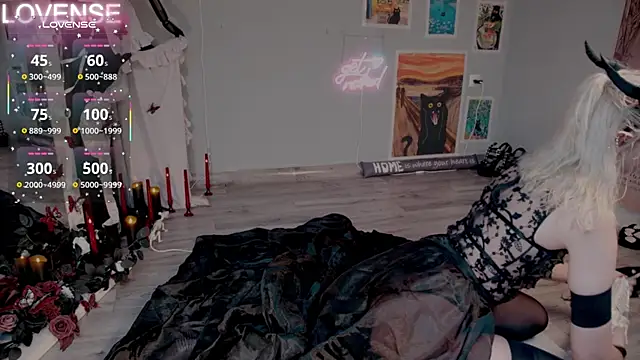 Careful i bite online show from 10.25.25