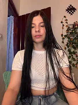 Snapshot of Estefani_32 chatting on 07.11.26 Estefani 32 online show from 07.11.26