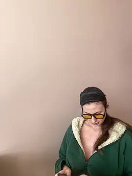 Flossy Vettie online show from 04.18.26