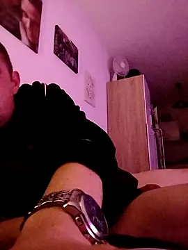Snapshot of bigdicksperm83 chatting on 03.11.26 bigdicksperm83 online show from 03.11.26
