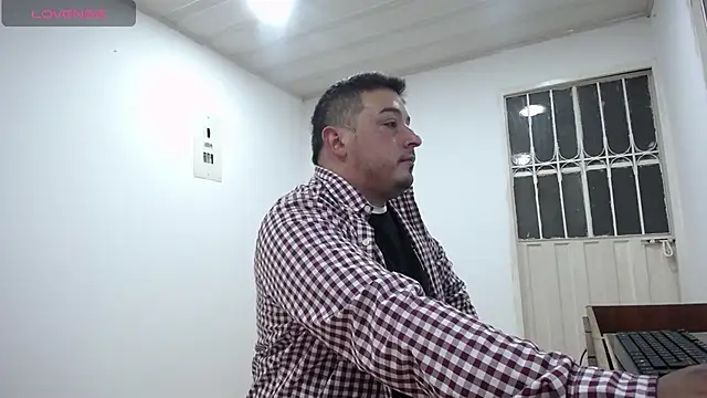 antonycruz online show from 04.25.26