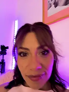 SamyJones9 online show from 12.14.25