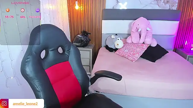 AMELIELEONE online show from 01.14.26