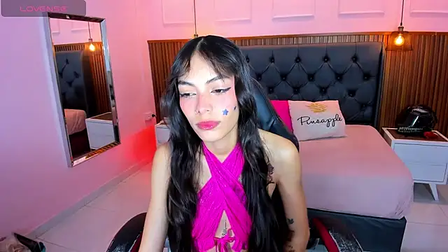 AMELIELEONE online show from 02.19.26