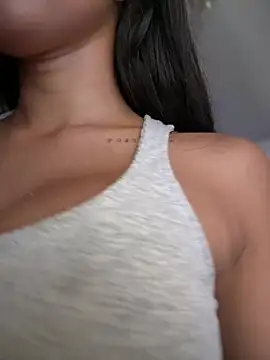 DulceLenns online show from 04.11.26