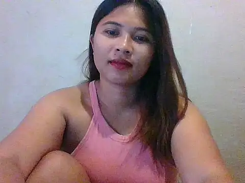 Snapshot of wildsexypinay33x chatting on 09.13.25 wildsexypinay33x online show from 09.13.25