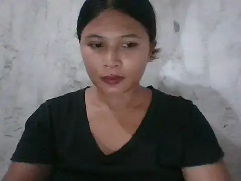 Snapshot of wildsexypinay33x chatting on 09.25.25 wildsexypinay33x online show from 09.25.25