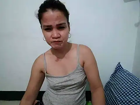 Snapshot of sweetabby_26 chatting on 04.27.26 sweetabby 26 online show from 04.27.26