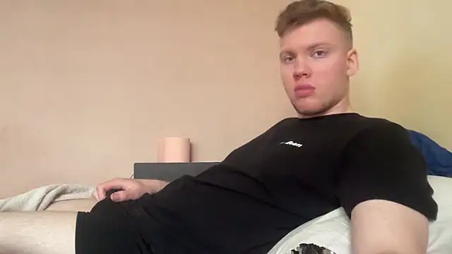 sexybooii6968 online show from 04.09.26