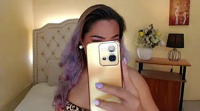 DreamLADYBOY online show from 12.01.24