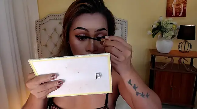 DreamLADYBOY online show from 03.07.25