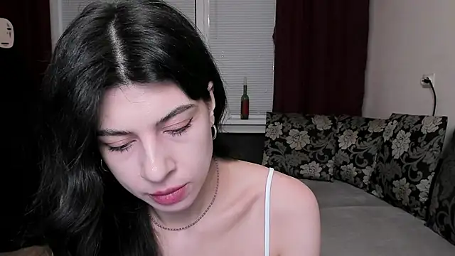 MolagAnna online show from 02.21.25