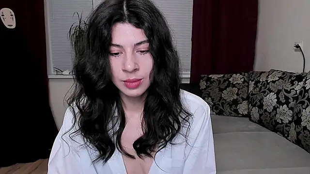 MolagAnna online show from 03.13.25