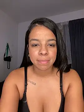 trianawhite online show from 11.27.25